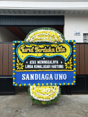 Papan Bunga Duka di Purirano
